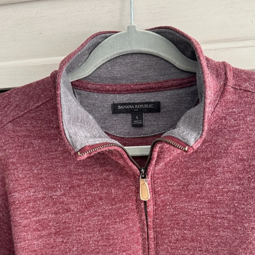 Men’s Banana Republic Burgundy Zip Up Sweater SZ L